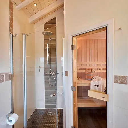 Tatil Evi Luxuswellnesshaus Koralle Bliesdorf