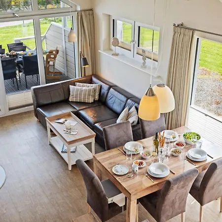 Luxuswellnesshaus Koralle Tatil Evi Bliesdorf